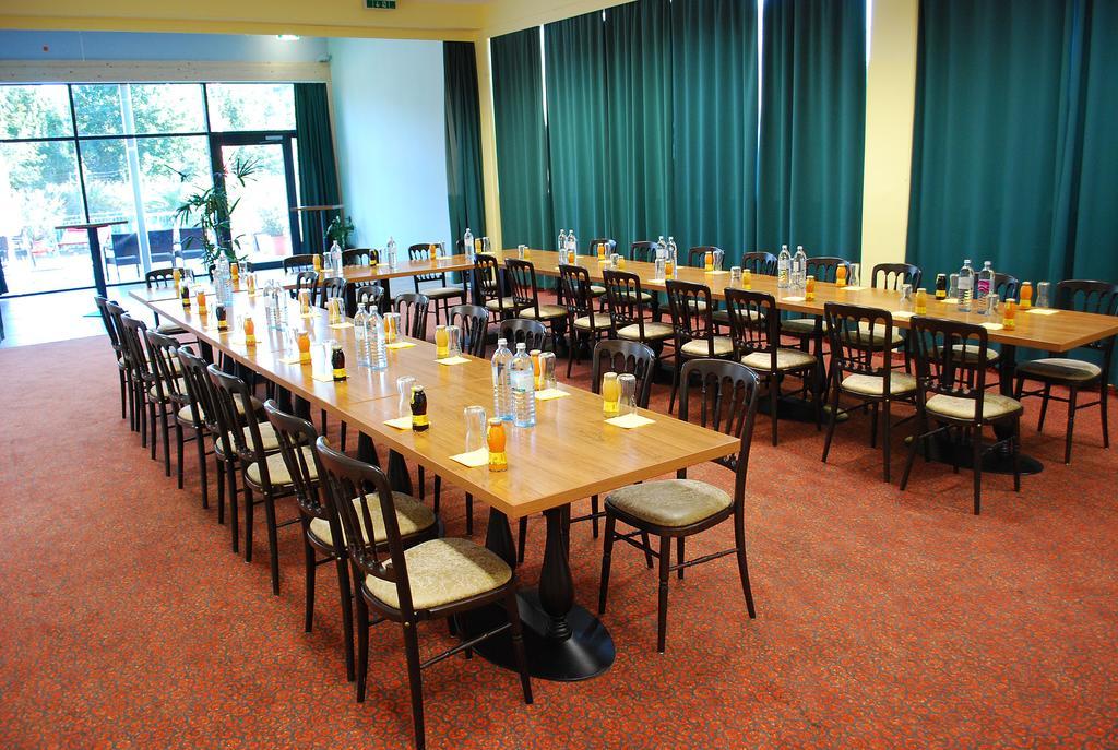 Kaiserrast Stockerau Bagian luar foto